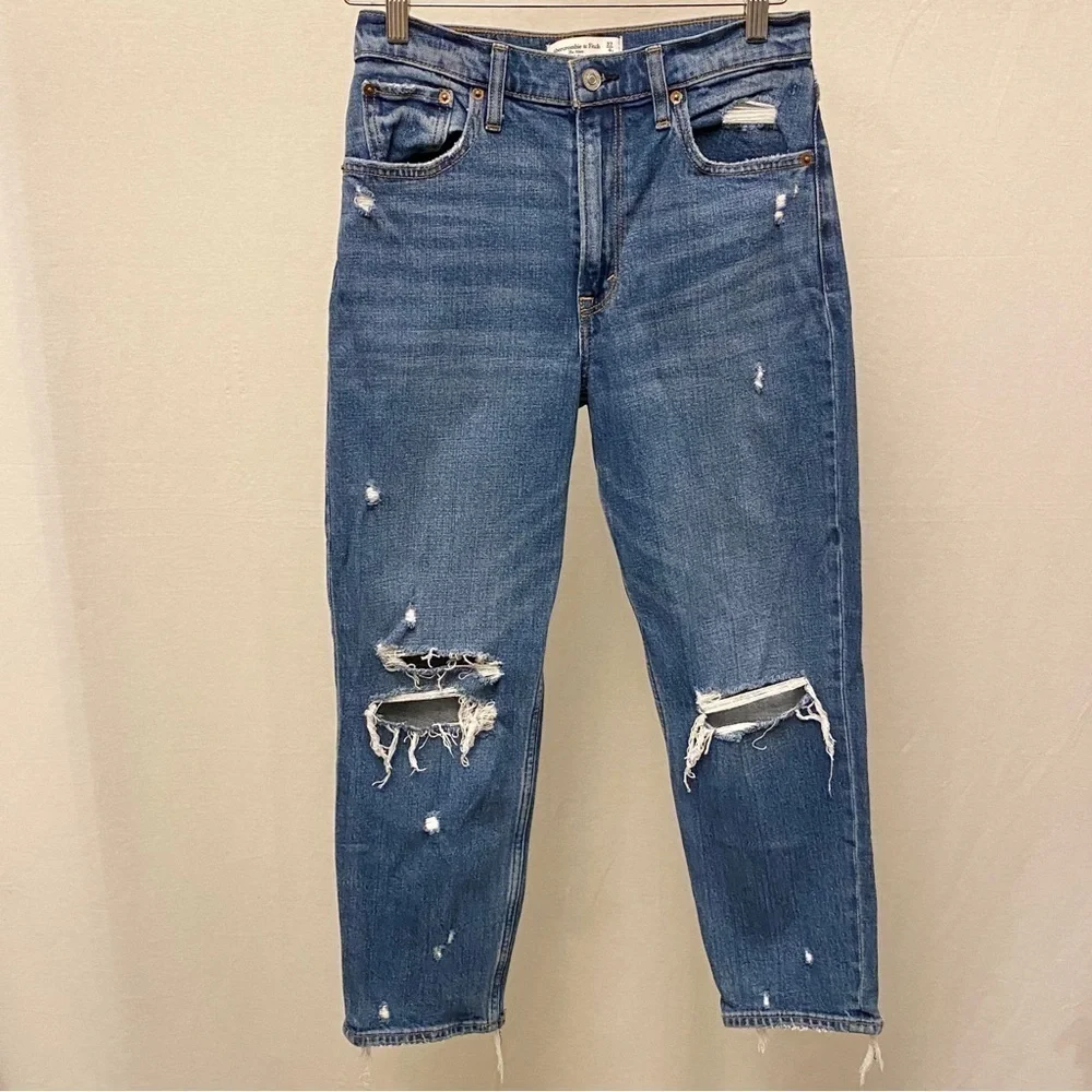 Abercrombie 4 Short (27) Mom High Rise Jeans Distressed Women’s Fray Hems
